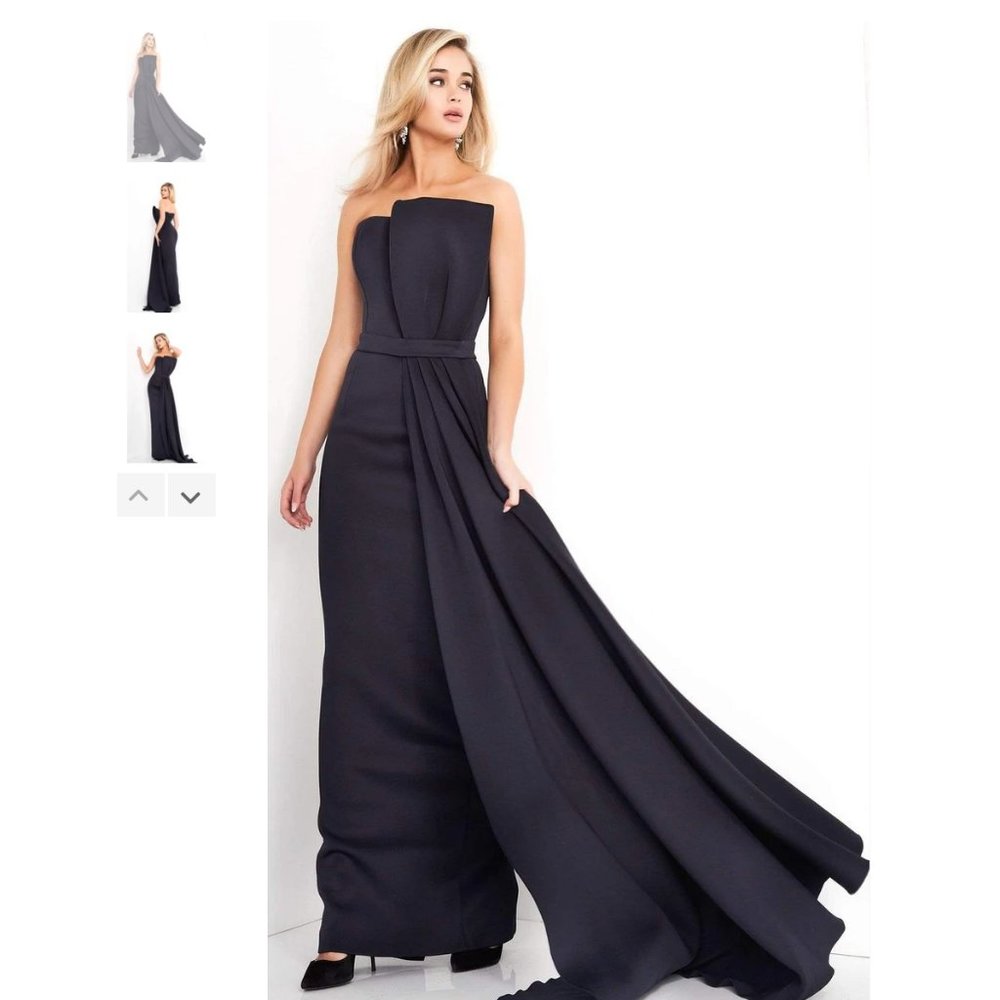 Jovani 1092 - Red - Size 6